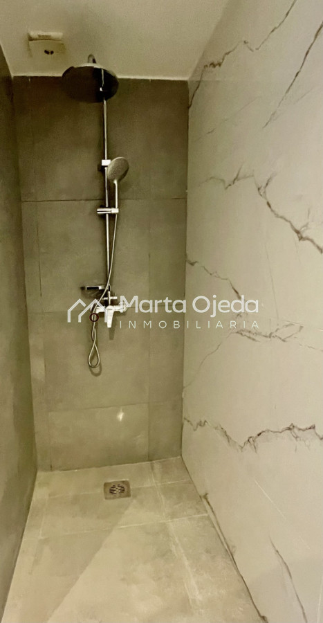 Apartamento ID.41546 - Primera Línea en Playa Mansa a estrenar 2 Dormitorios con Azotea de Uso Exclusivo