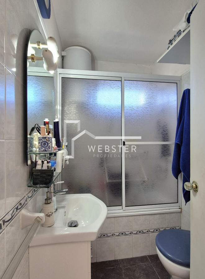 Apartamento ID.2269 - Apartamento 1 dormitorio en venta con vista al Mar edificio primera línea Playa Mansa Punta del Este