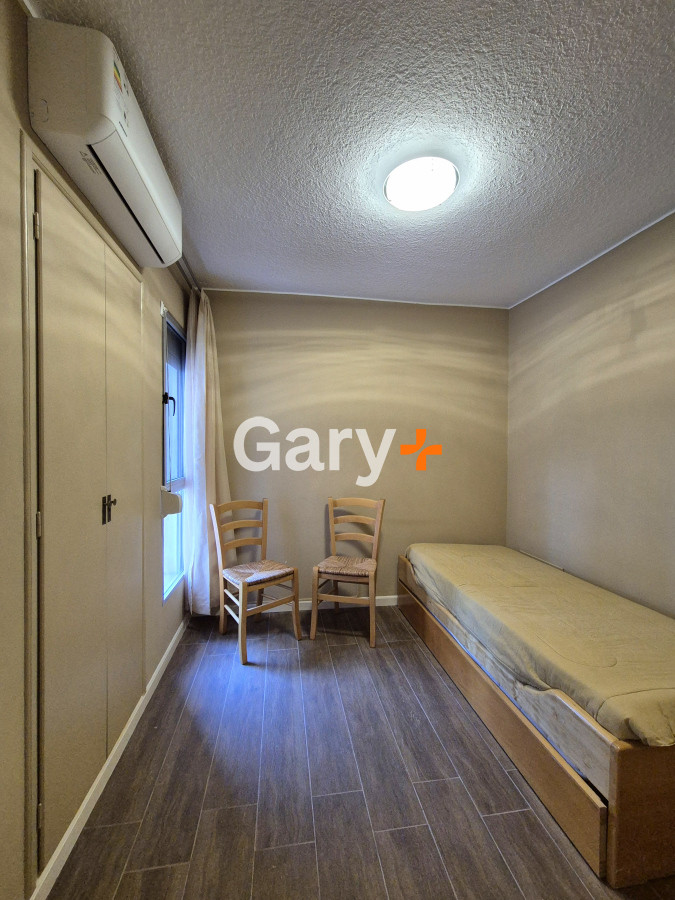 Apartamento ID.28814 - Apartamento reciclado de 3 dormitorios estufa a leña y parrillero propio próximo al mar Playa Mansa