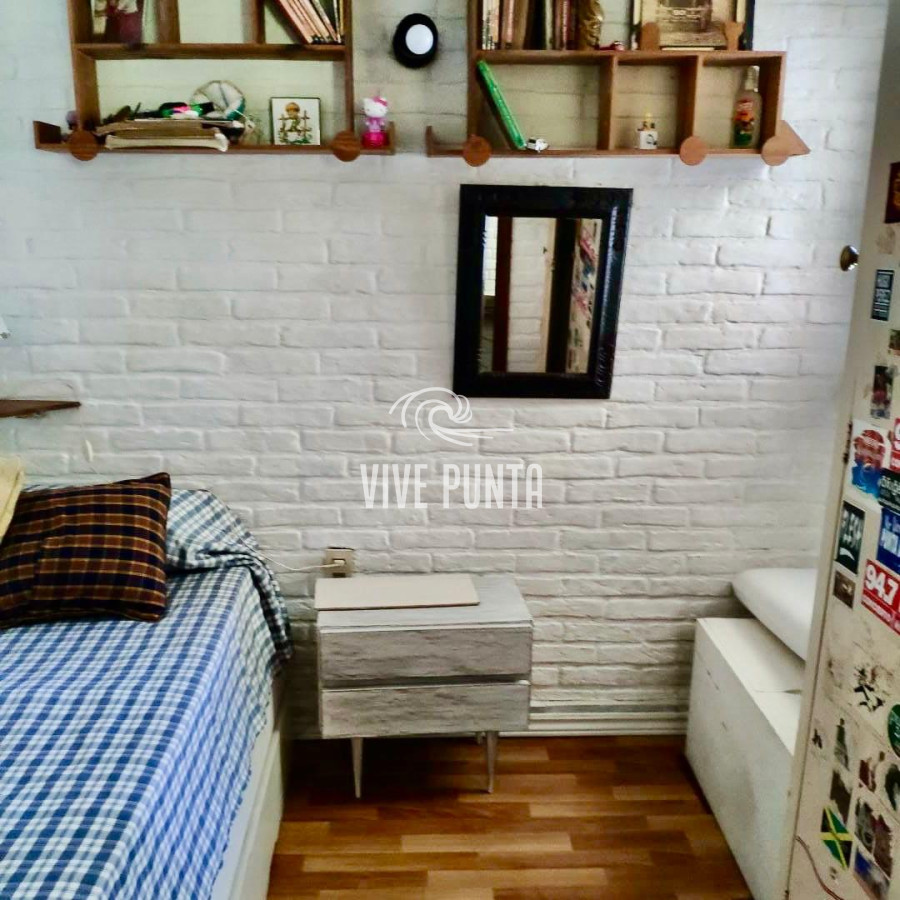Casa ID.386 - Casa de 4 dormitorios y dependencia Pinares