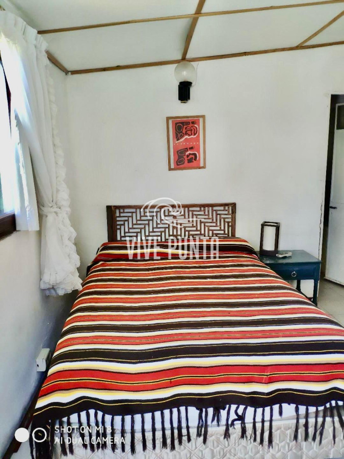 Casa ID.386 - Casa de 4 dormitorios y dependencia Pinares