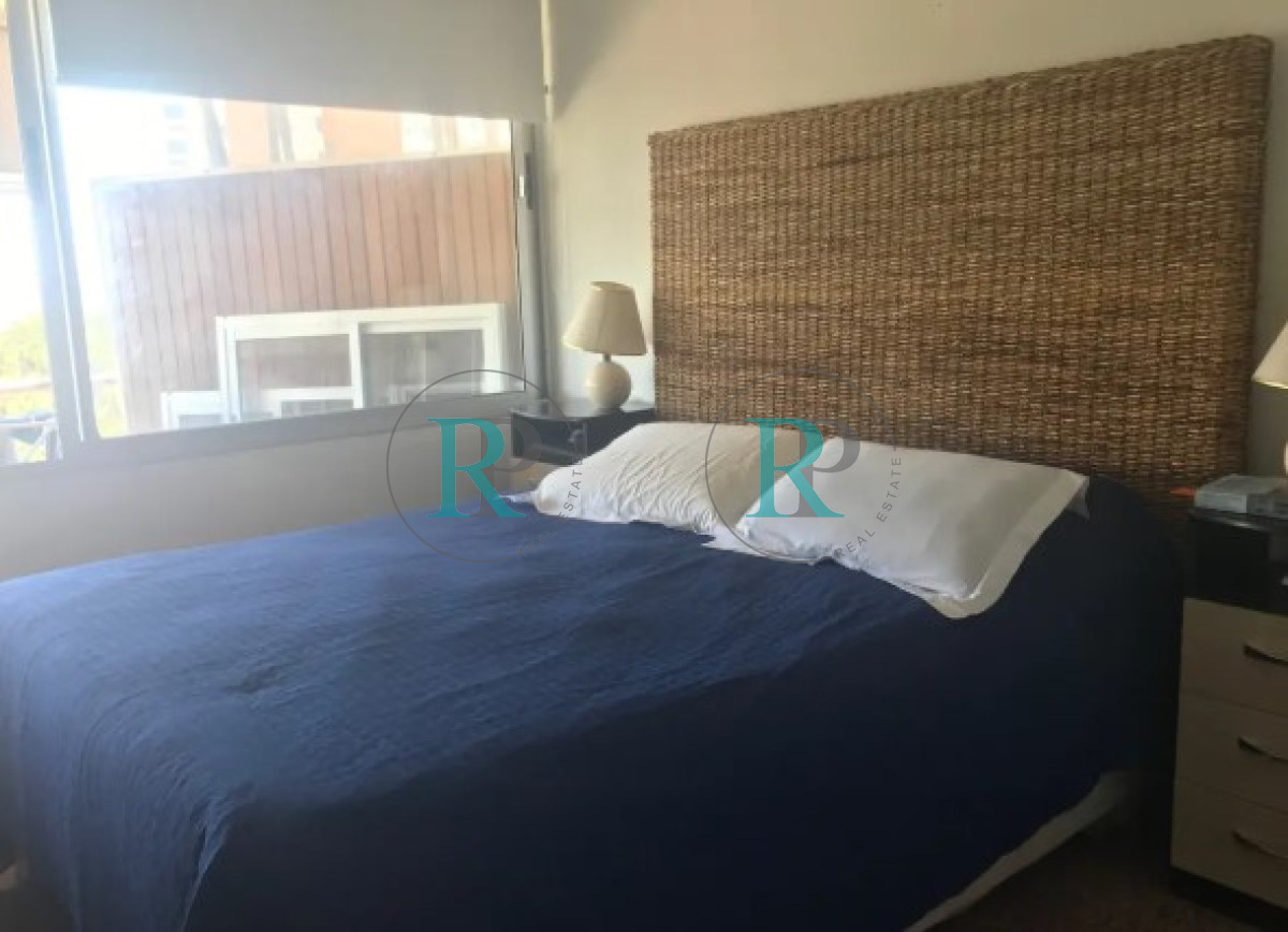 Apartamento ID.2406 - Apartamento de 2 dormitorios con vista a Playa Mansa , Punta del Este