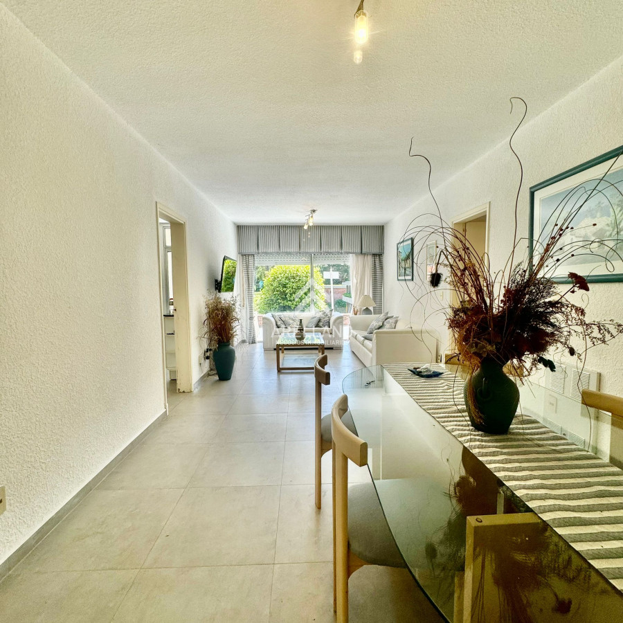 Apartamento ID.4616 - Apartamento 3 dormitorios muy lindo en excelente zona Punta del Este 
