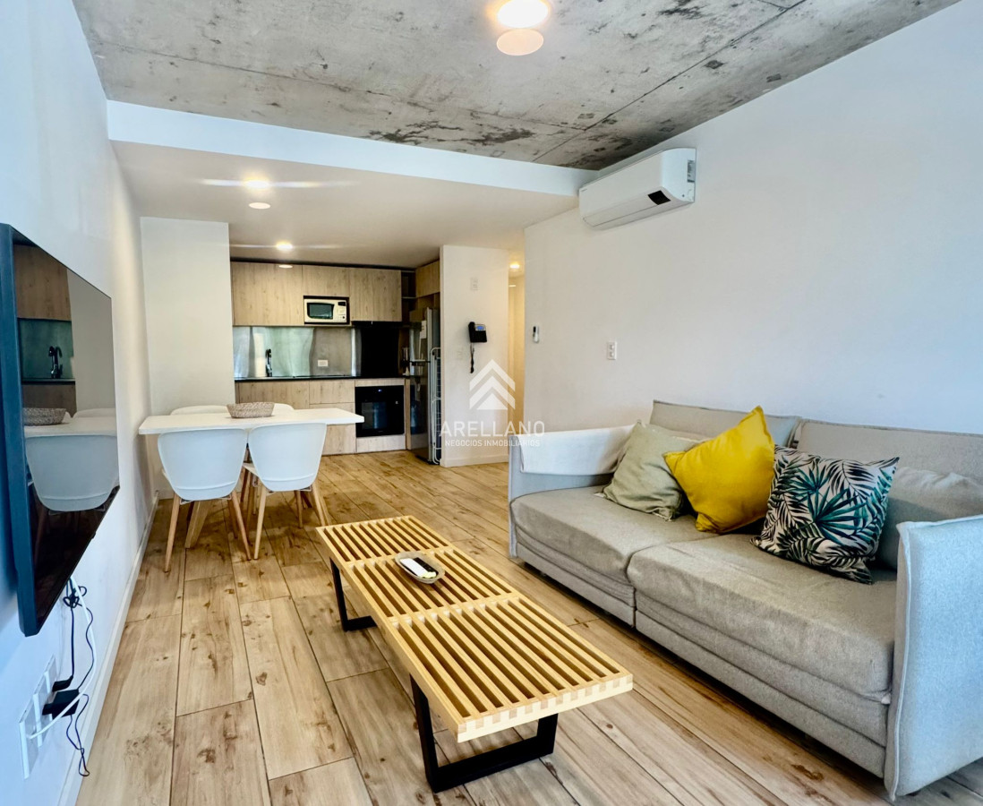Apartamento ID.4409 - Venta apartamento 2 dormitorios Mansa Inn 
