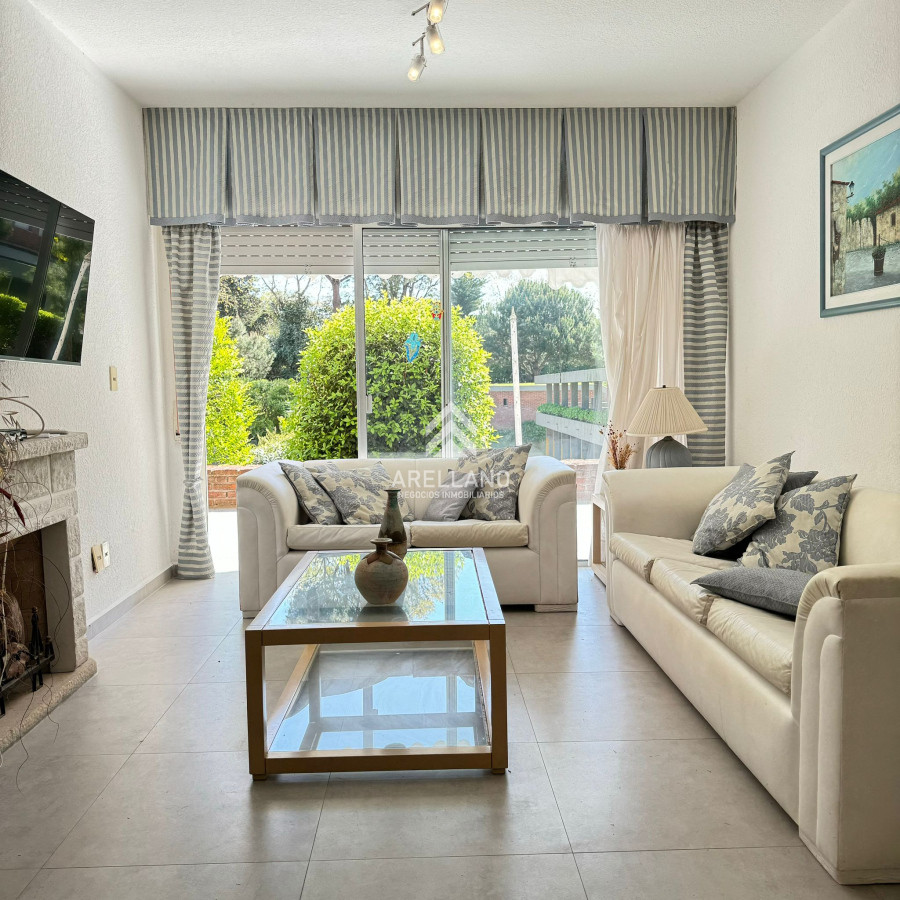 Apartamento ID.4616 - Apartamento 3 dormitorios muy lindo en excelente zona Punta del Este 