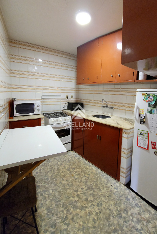 Apartamento ID.4377 - Venta Apartamento de 2 dormitorios 2 baños con garage en Playa Mansa