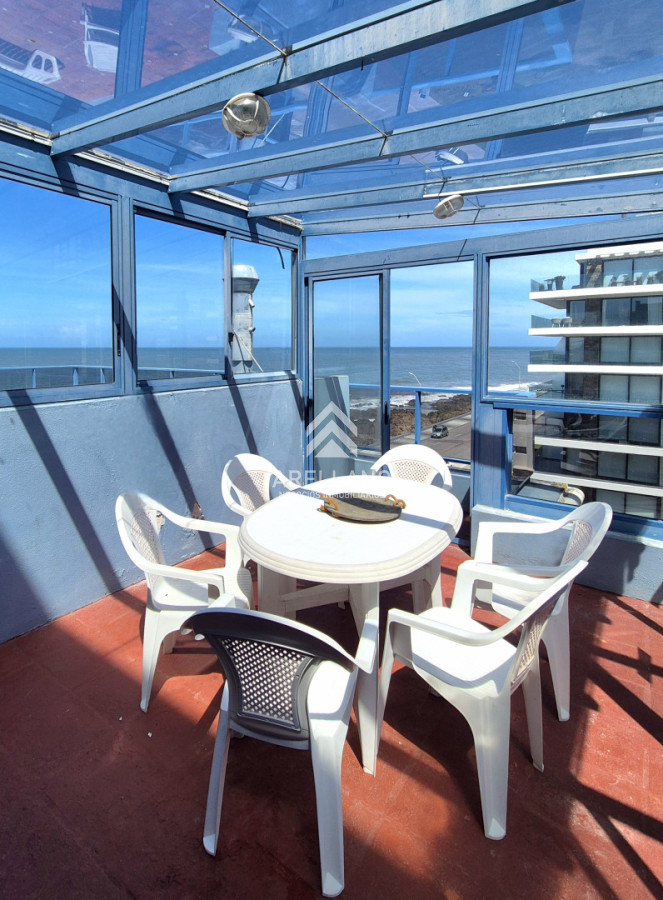 Apartamento ID.6140 - Venta apartamento 3 dormitorios y dependencia 