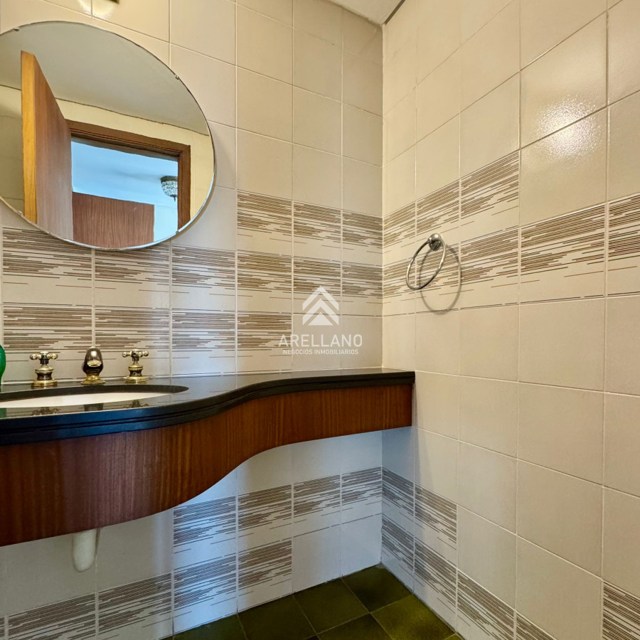 Apartamento ID.6115 - Venta Apartamento 4 dormitorios en península con excelente vista al mar 