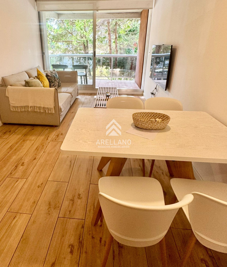 Apartamento ID.4409 - Venta apartamento 2 dormitorios Mansa Inn 