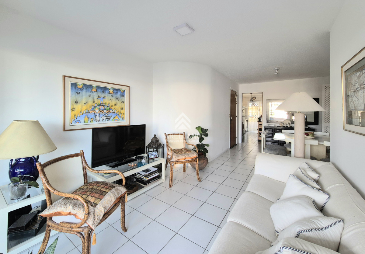 Apartamento ID.2510 - Venta Penthouse con barbacoa de uso exclusivo Playa Mansa Punta del Este