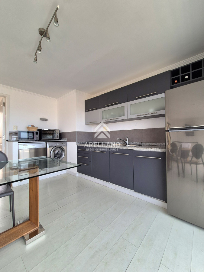 Apartamento ID.2436 - Venta Duplex-Penthouse Península 3 dormitorios 2 baños garage