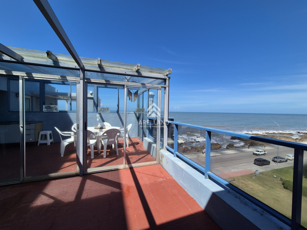 Apartamento ID.6140 - Venta apartamento 3 dormitorios y dependencia 