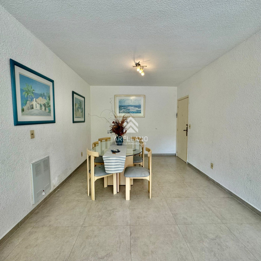 Apartamento ID.4616 - Apartamento 3 dormitorios muy lindo en excelente zona Punta del Este 