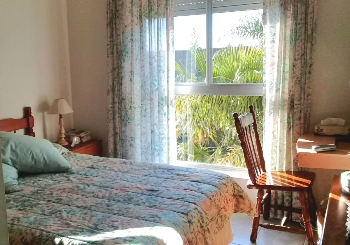 Apartamento ID.4674 - Nuda propiedad Apartamento 2 dormitorios 2 baños terraza garage vista al mar 