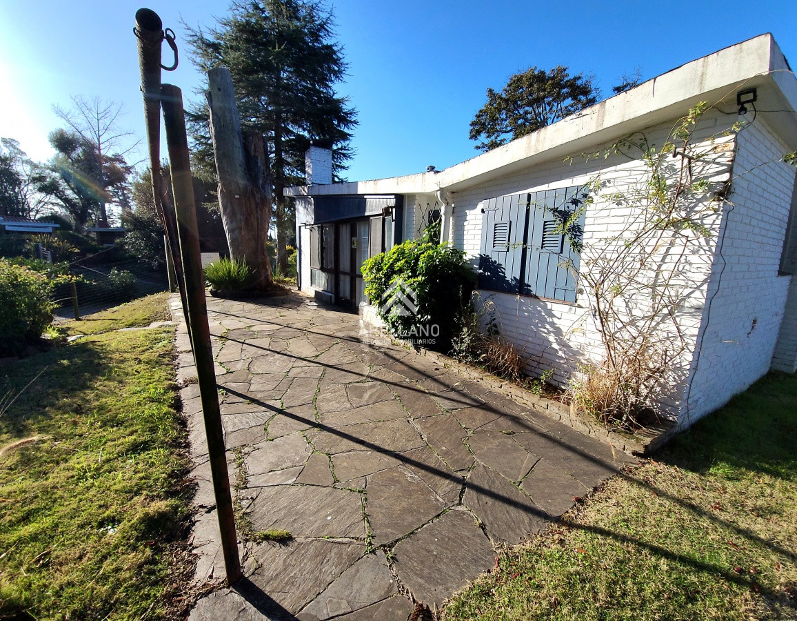 Casa ID.1288 - Venta casa 3 dormitorios y dependencia 