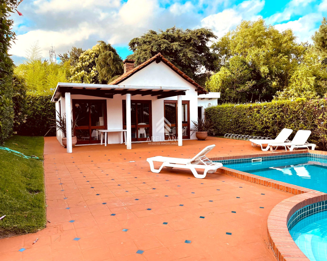 Apartamento ID.6013 - Apartamento amplio 3 dormitorios en Playa Brava garage piscina cerca del mar Punta del Este