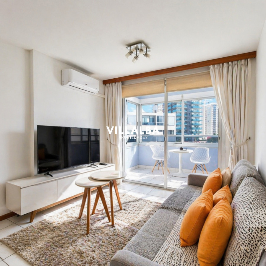 Apartamento ID.4045 - Apartamento 1 dormitorio en venta cercano al Mar terraza y cochera Playa Mansa Punta del Este