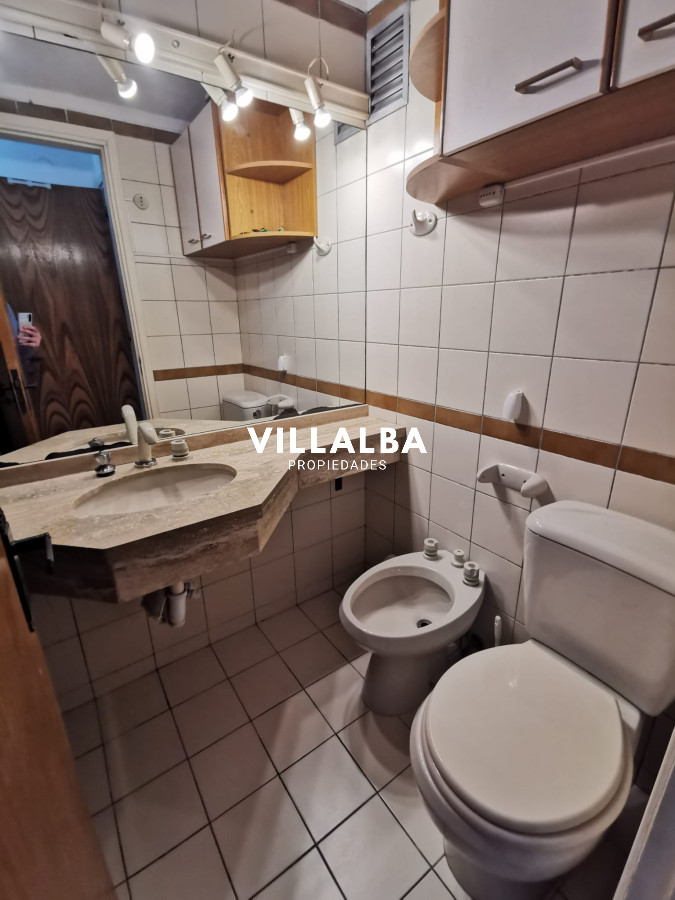 Apartamento ID.2539 - Apartamento 3 dormitorios y 2 baños en Playa Mansa, Punta del Este