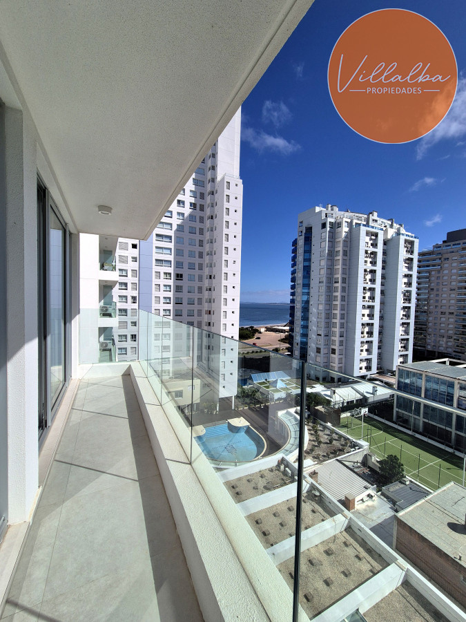 Apartamento ID.3555 - Apartamento a estrenar venta 1 dormitorio frente a metros del mar terraza garage Playa Mansa Punta del Este