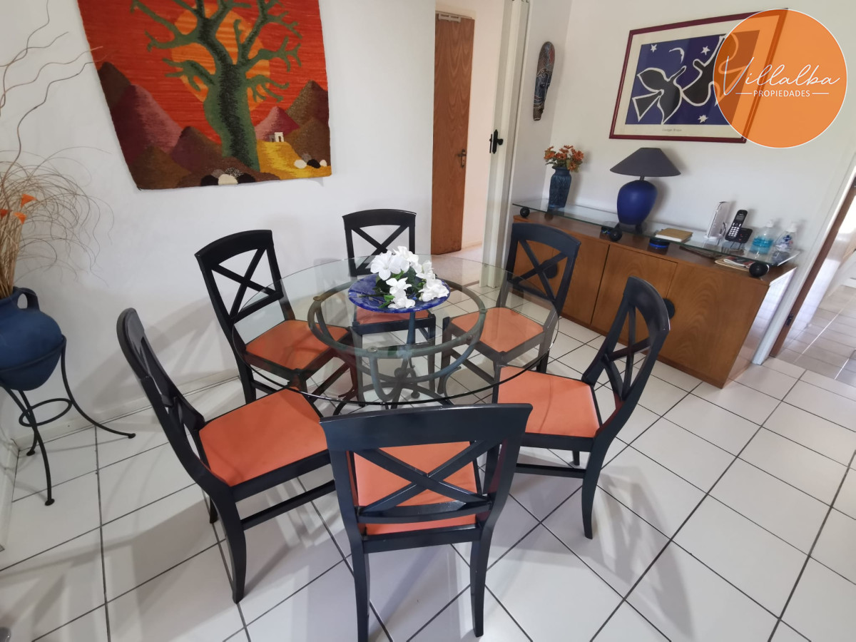 Apartamento ID.2539 - Apartamento 3 dormitorios y 2 baños en Playa Mansa, Punta del Este