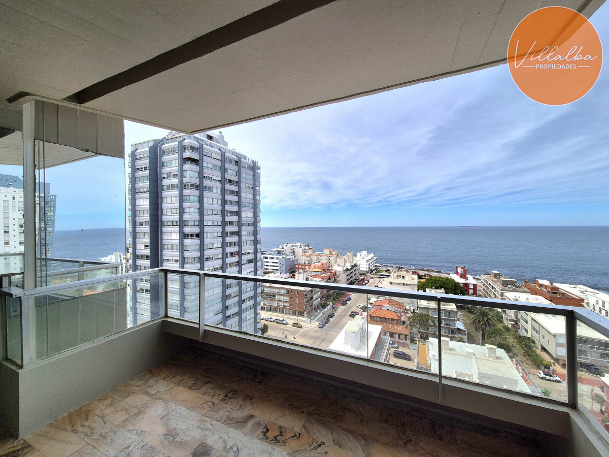 Apartamento ID.3627 - Apartamento piso alto 3 dormitorios terraza garage con vista al mar Península Punta del Este