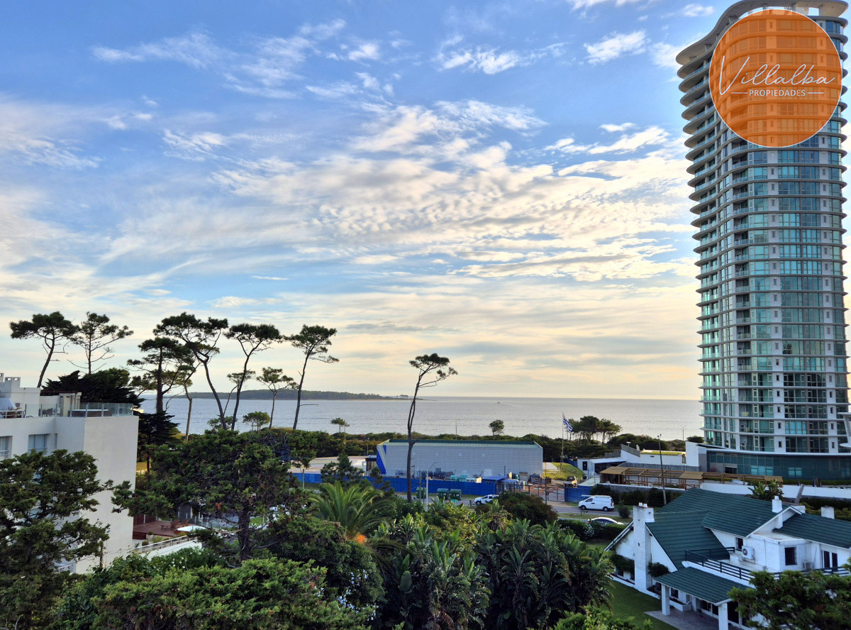 Apartamento ID.2538 - Penthouse con barbacoa de uso exclusivo Playa Mansa Punta del Este