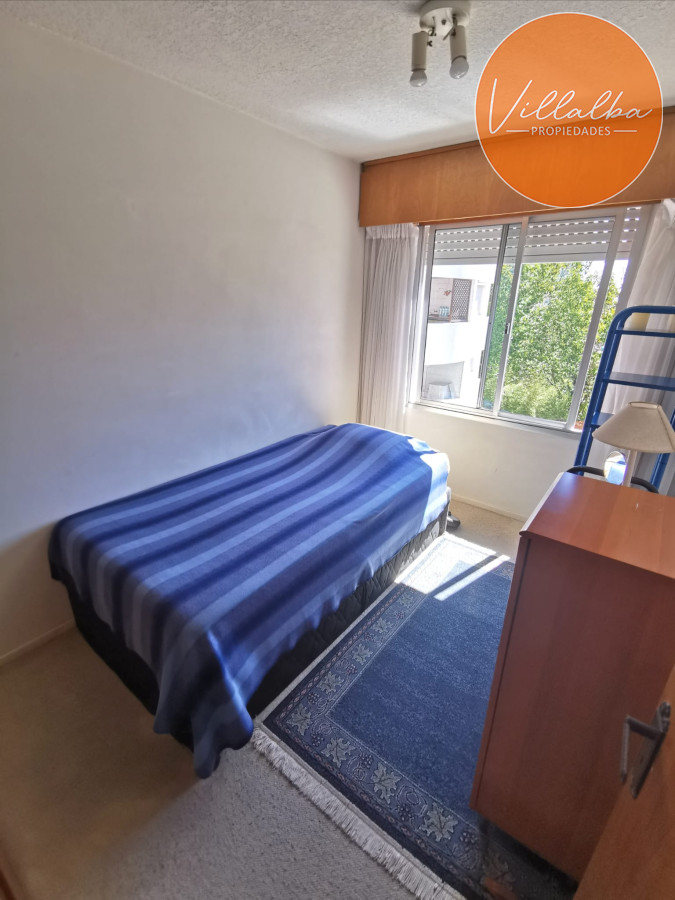 Apartamento ID.2539 - Apartamento 3 dormitorios y 2 baños en Playa Mansa, Punta del Este