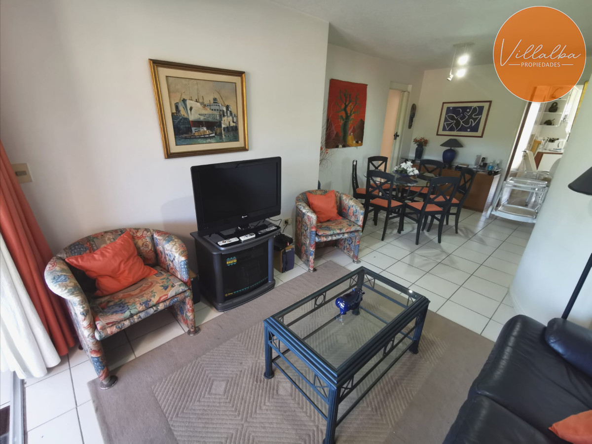 Apartamento ID.2539 - Apartamento 3 dormitorios y 2 baños en Playa Mansa, Punta del Este