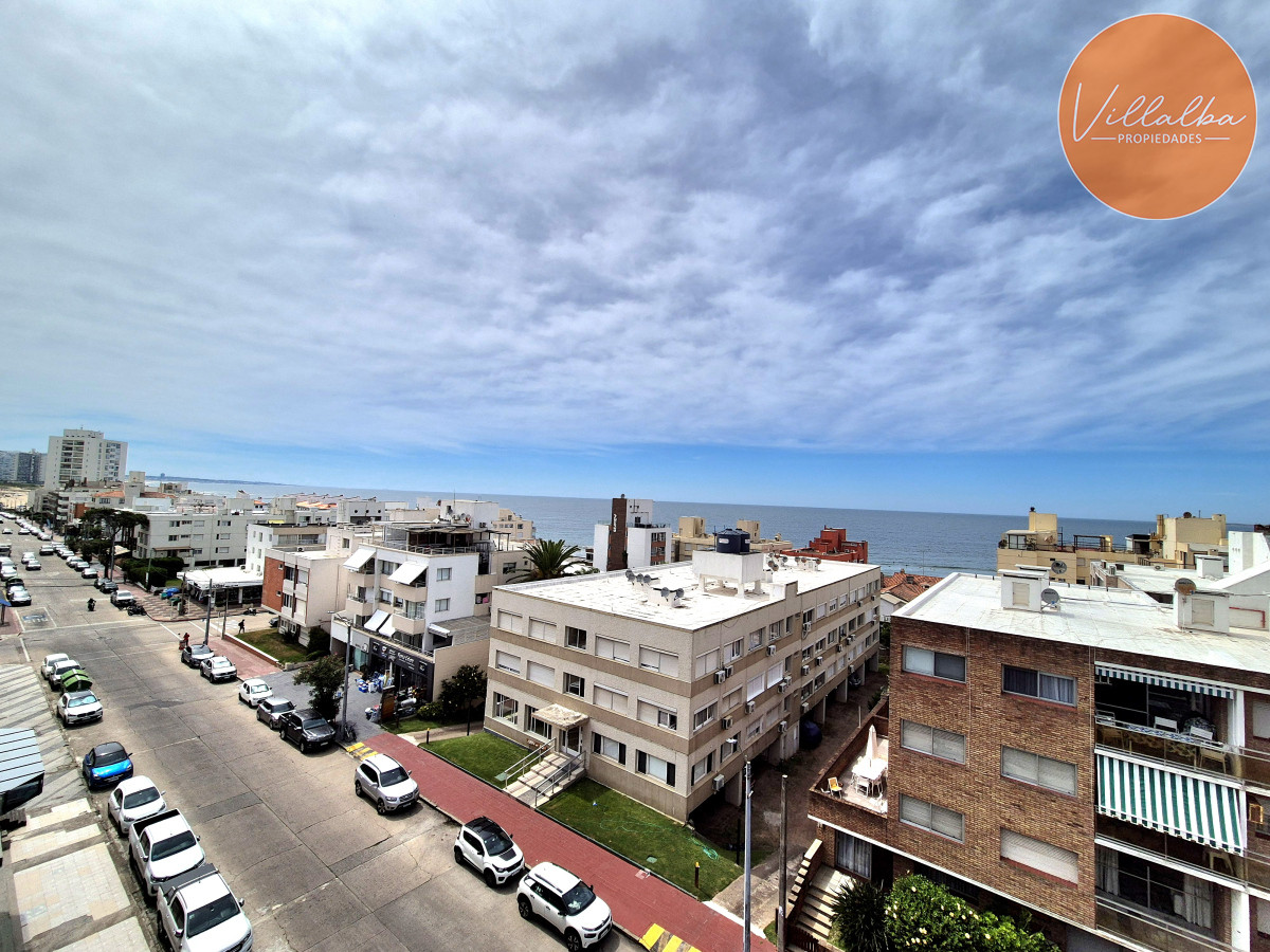 Apartamento ID.2537 - Oportunidad Duplex-Penthouse Península 3 dormitorios 2 baños garage