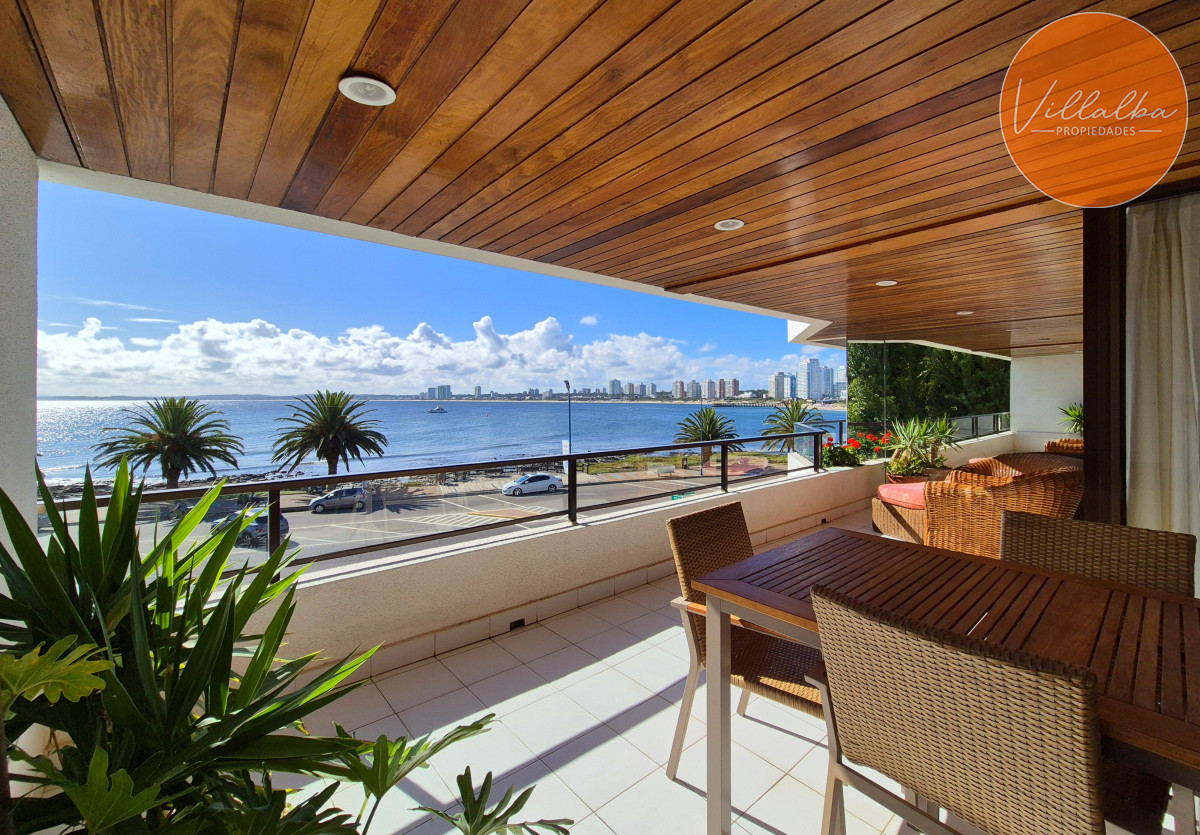 Apartamento ID.3622 - Apartamento 3 dormitorios + dependencia frente al mar parada 1 Playa Mansa Península
