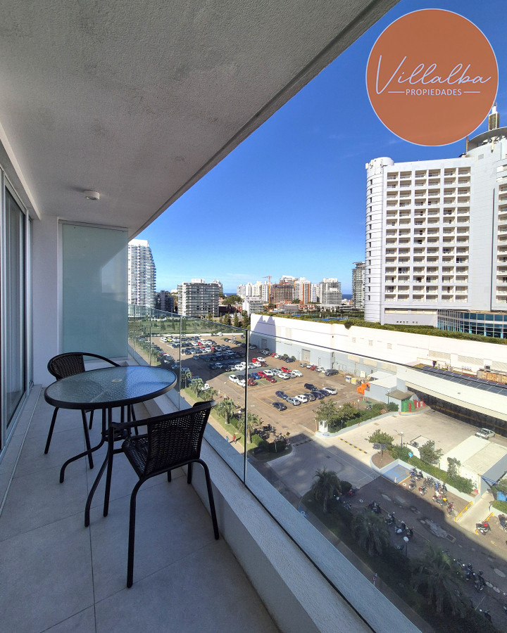 Apartamento ID.3553 - Apartamento moderno piso alto vista al mar Playa Mansa Punta del Este