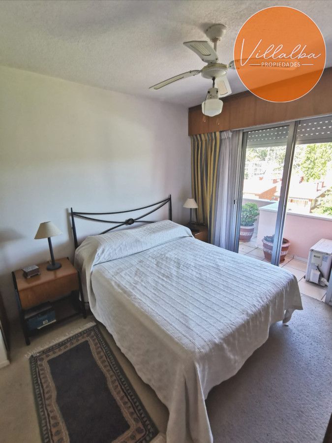 Apartamento ID.2539 - Apartamento 3 dormitorios y 2 baños en Playa Mansa, Punta del Este