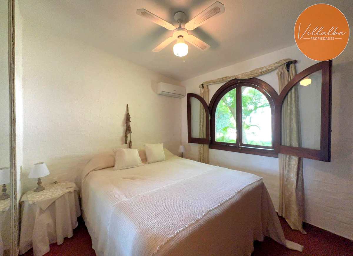 Apartamento ID.3460 - Casa 2 dormitorios + 2 dependencias completas en Pinares con piscina climatizada y barbacoa cercana al mar Punta del Este