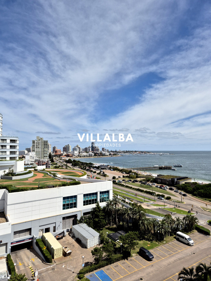 Apartamento ID.3555 - Apartamento a estrenar venta 1 dormitorio frente a metros del mar terraza garage Playa Mansa Punta del Este