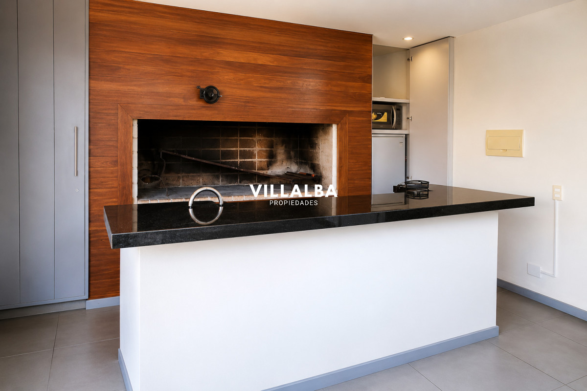 Apartamento ID.4507 - Apartamento de 1 Dormitorio con Terraza y Cochera en Torre Tamaro