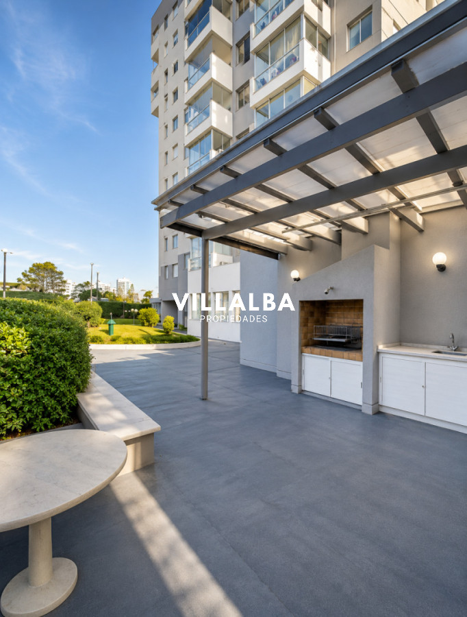 Apartamento ID.4760 - Apartamento de 2 Dormitorios terraza cochera Playa Mansa Punta del Este