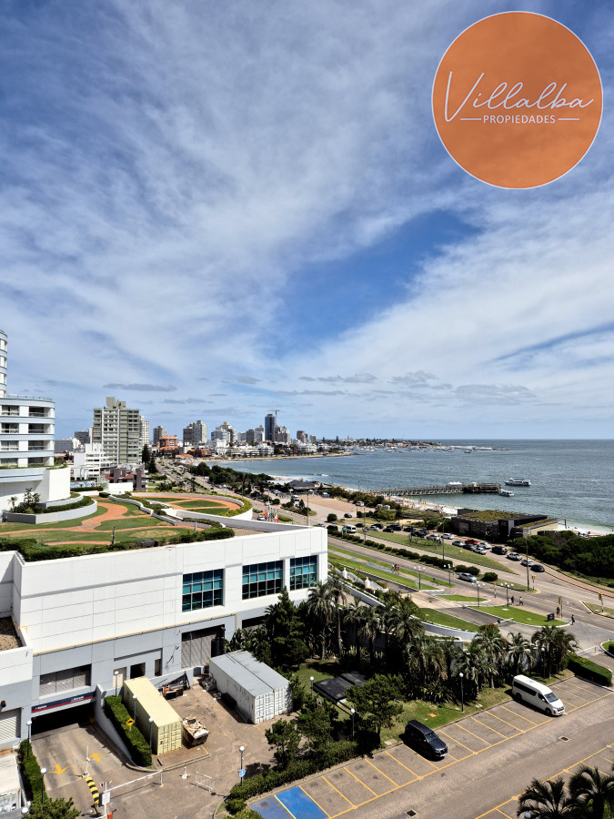 Apartamento ID.3553 - Apartamento moderno piso alto vista al mar Playa Mansa Punta del Este