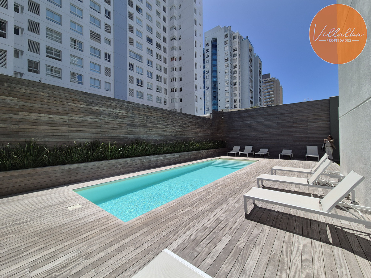 Apartamento ID.3553 - Apartamento moderno piso alto vista al mar Playa Mansa Punta del Este