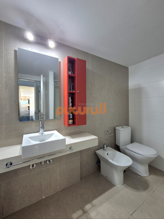 Apartamento ID.2763 - Oportunidad Planta moderna de categroría en excelente ubicación Playa Mansa
