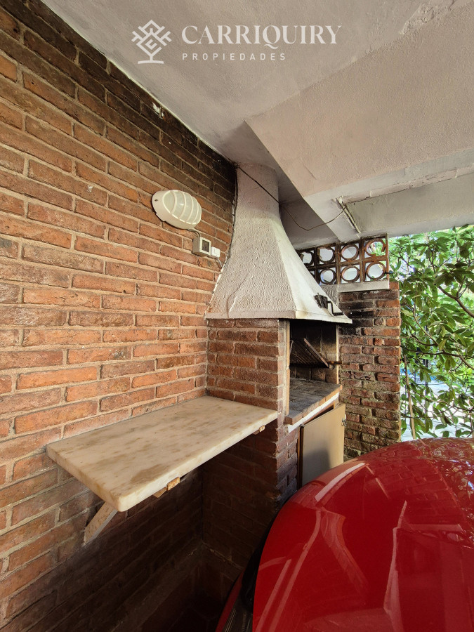 Apartamento ID.7728 - Oportunidad venta casa 2 dormitorios Playa Mansa cochera y parrillero