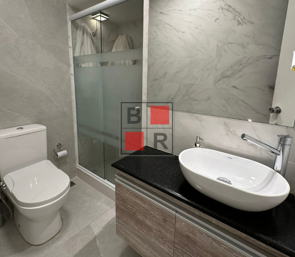 Apartamento ID.908 - Apartamento 2 dormitorios Playa Mansa con parrillero, estufa y garage