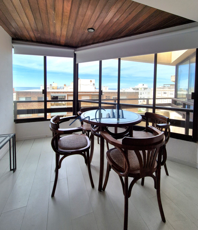 Apartamento ID.521 - Oportunidad Duplex-Penthouse Península 3 dormitorios 2 baños garage