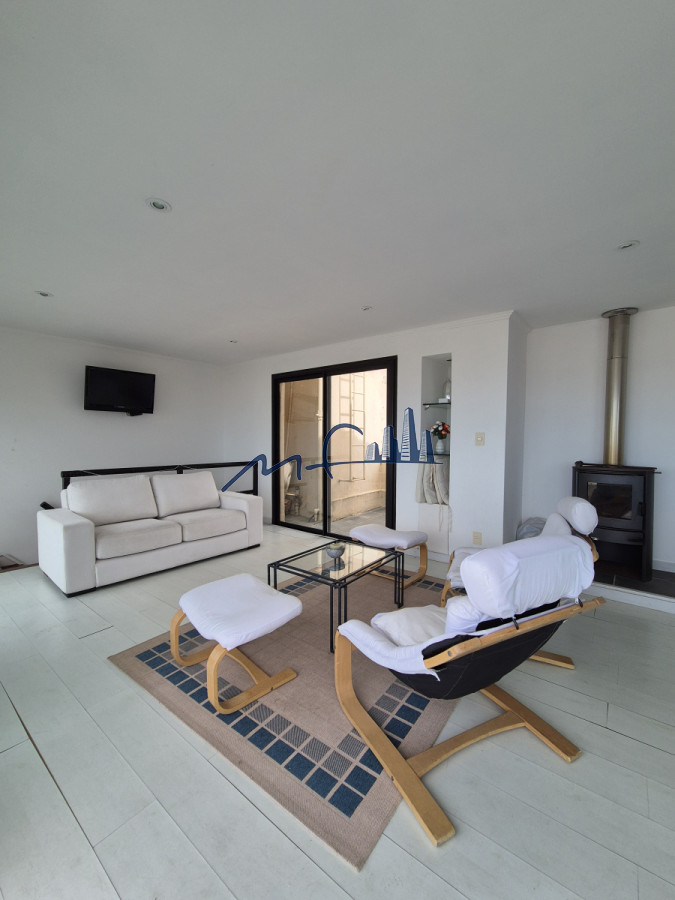 Apartamento ID.521 - Oportunidad Duplex-Penthouse Península 3 dormitorios 2 baños garage