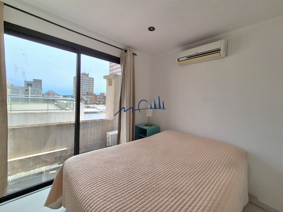 Apartamento ID.521 - Oportunidad Duplex-Penthouse Península 3 dormitorios 2 baños garage