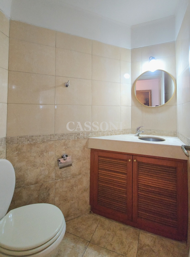 Apartamento ID.2810 - Apartamento 3 dormitorios primera linea frente al mar Playa Mansa Pinares con piscina y cochera