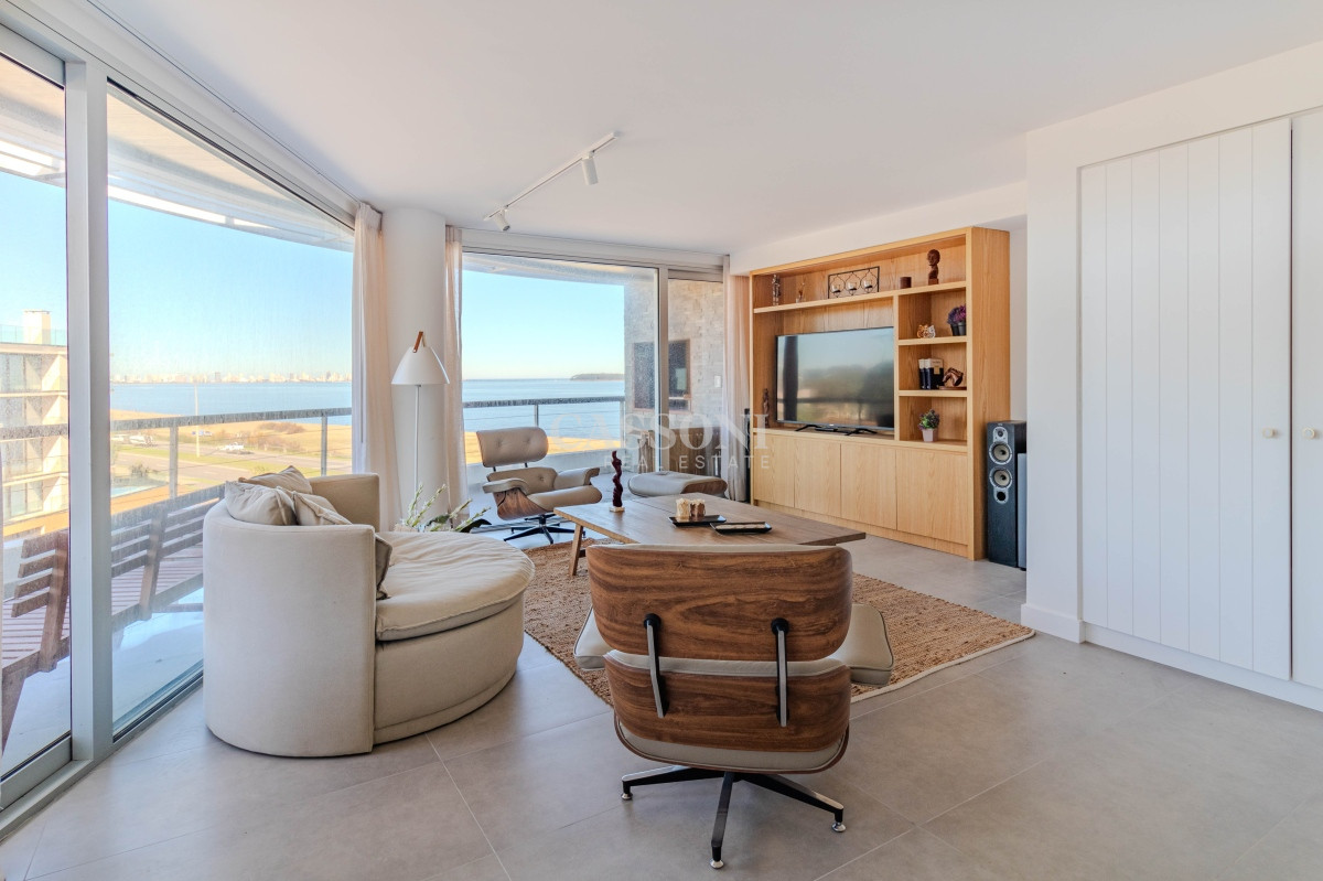 Apartamento ID.2269 - Espectacular Penthouse primera linea frente al mar Playa Mansa Pinares Punta del Este