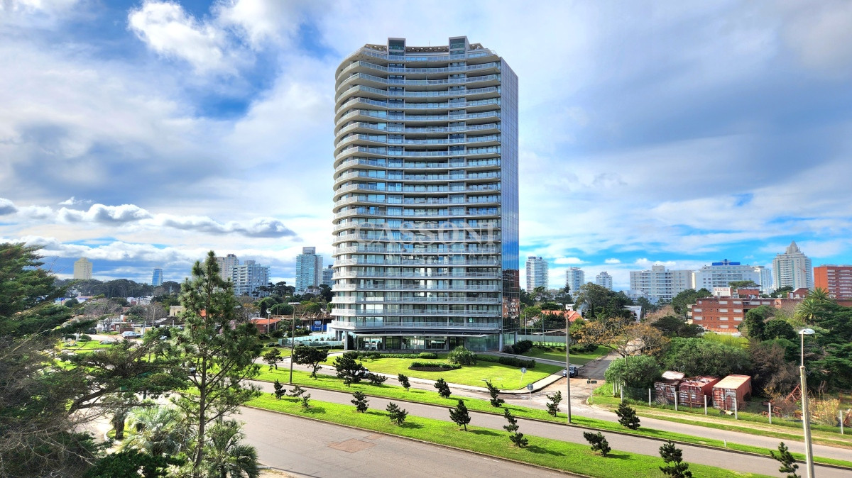 Apartamento ID.4624 - Oportunidad en zona Conrad a sólo 200mts del mar en parada 4 de Playa Mansa Punta del Este