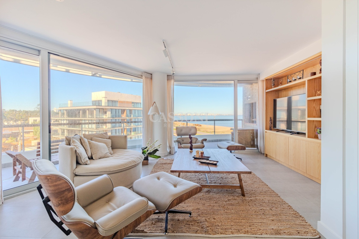 Apartamento ID.2269 - Espectacular Penthouse primera linea frente al mar Playa Mansa Pinares Punta del Este