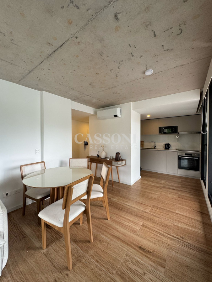 Apartamento ID.4168 - Apartamento de 2 dormitorios con parrillero a estrenar primera linea Playa Mansa, Punta del Este 