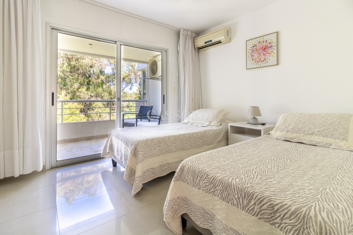 Apartamento ID.3019 - PENTHOUSE en el Golf 3 dormitorios 3 baños, gran barbacoa propia, garage y amenities